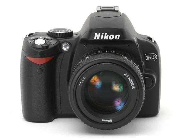 Фотоаппарат Nikon D40